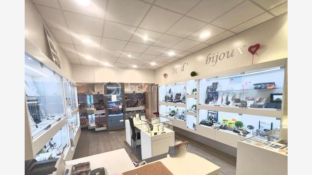 Vente FDC bijouterie-horlogerie bel empl à Modane