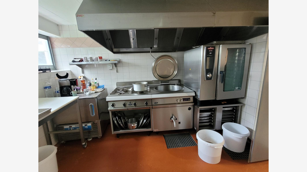 A vendre très belle boucherie-charcuterie-traiteur