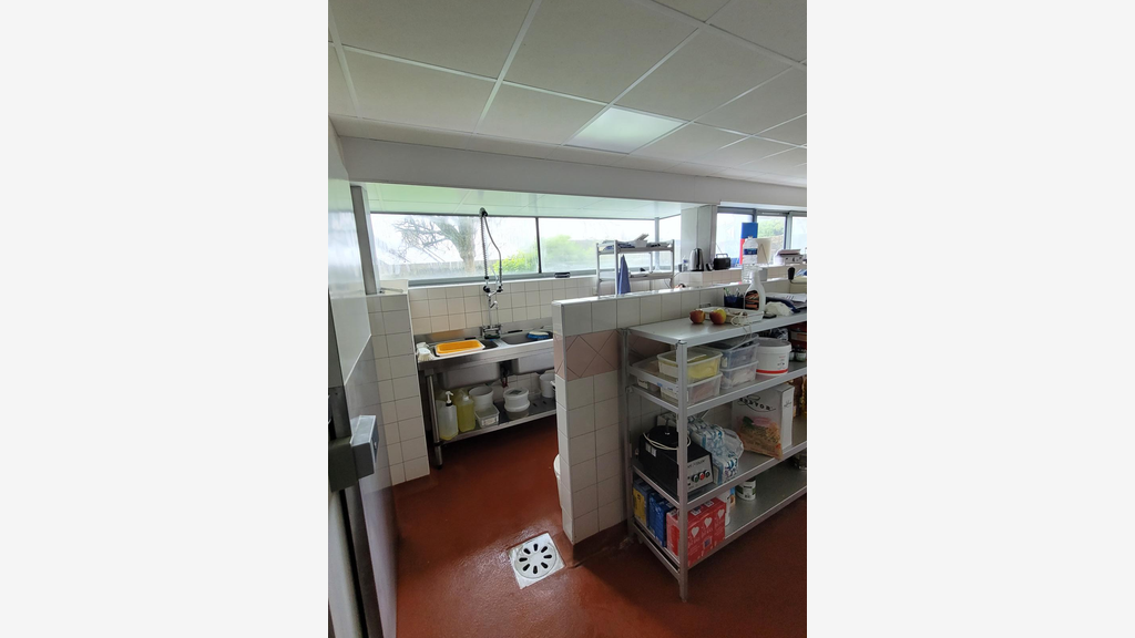 A vendre très belle boucherie-charcuterie-traiteur
