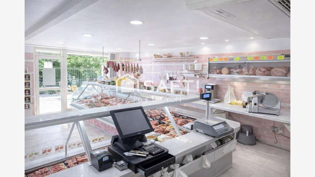 AV FDC boucherie 140m² à Gémenos quartier prisé