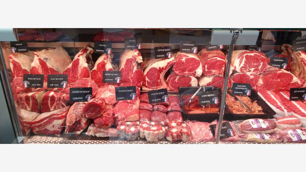 Vente boucherie à 2 pas du littoral dept 17