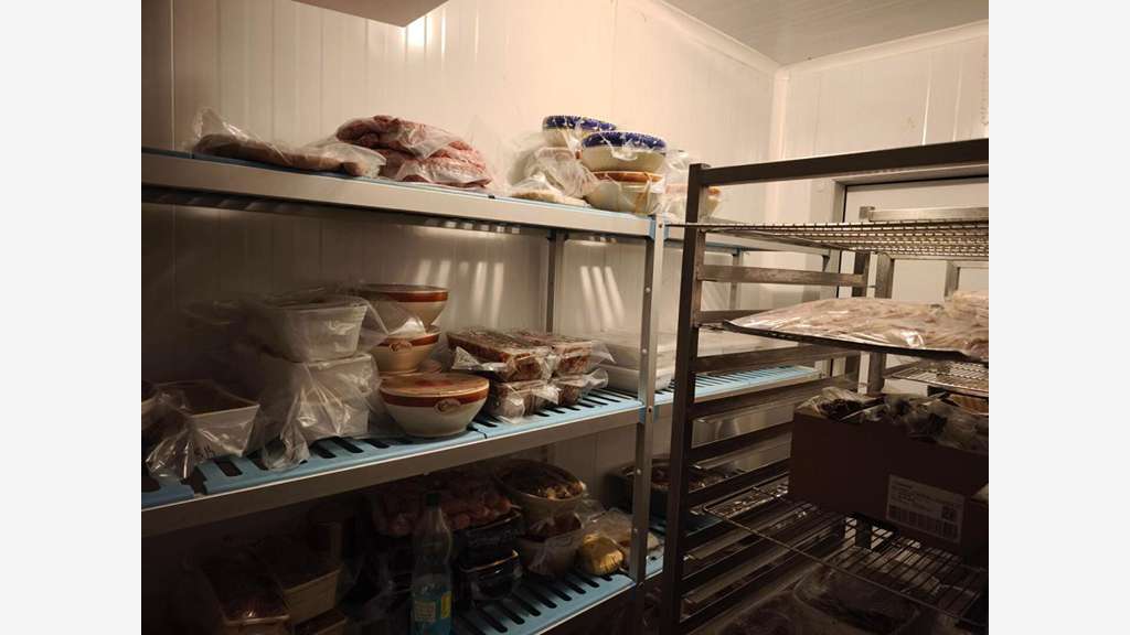 AV FDC boucherie 925m² fort potentiel à Mazamet 