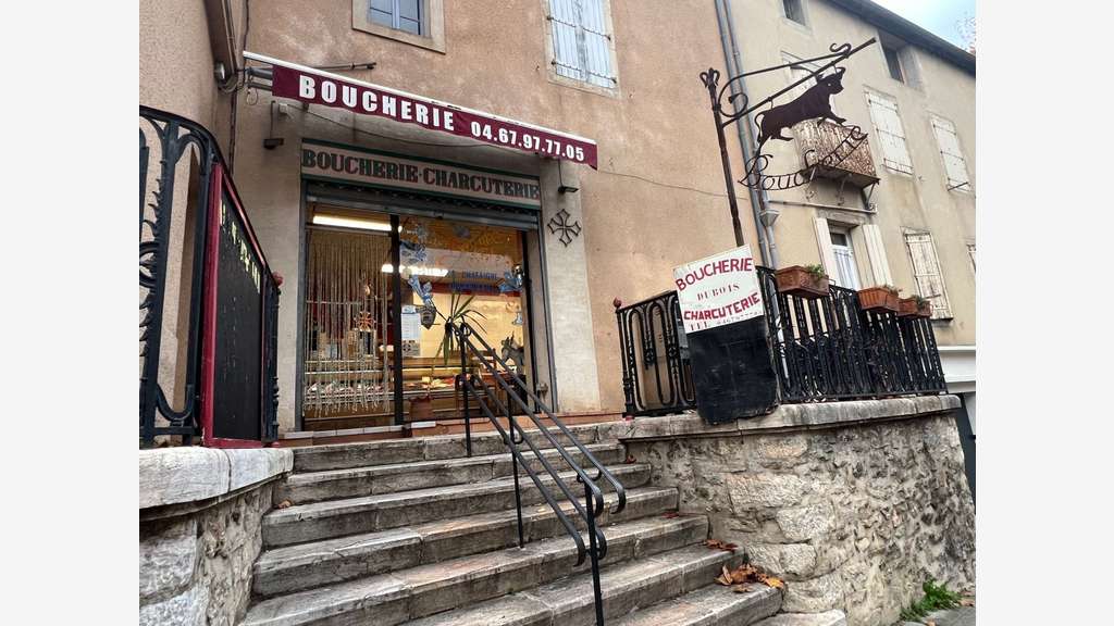 Vente boucherie de 70m² avec terrasse à Olargues