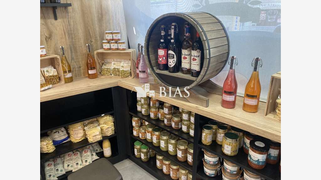 Vente boucherie rôtisserie en centre ville 28