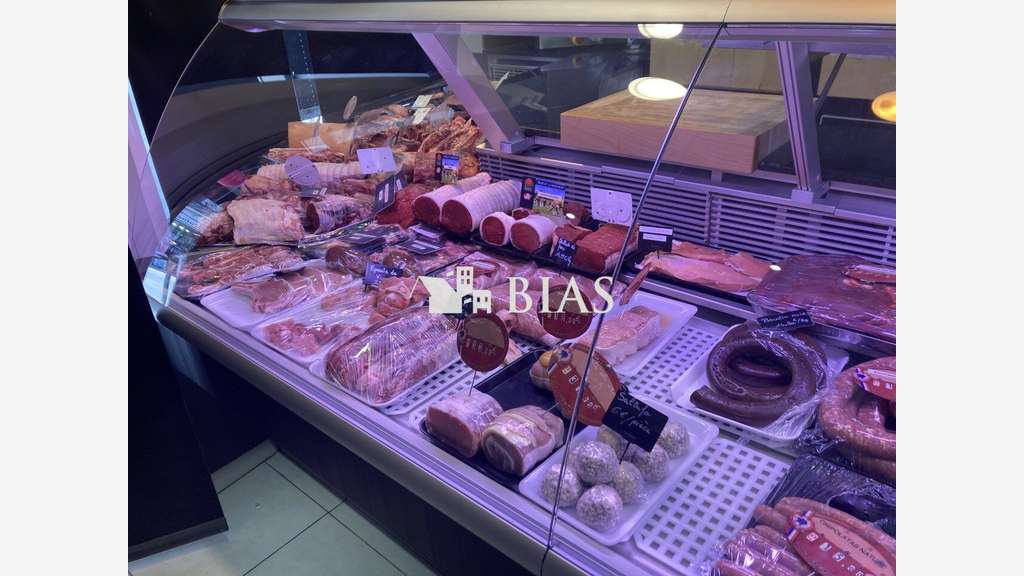 Vend boucherie rôtisserie rue pietonne dept 92