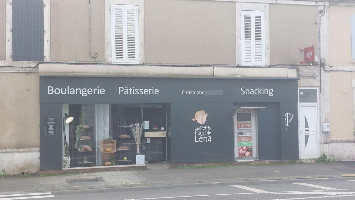AV boulangerie sur axe fréquenté à Angoulême