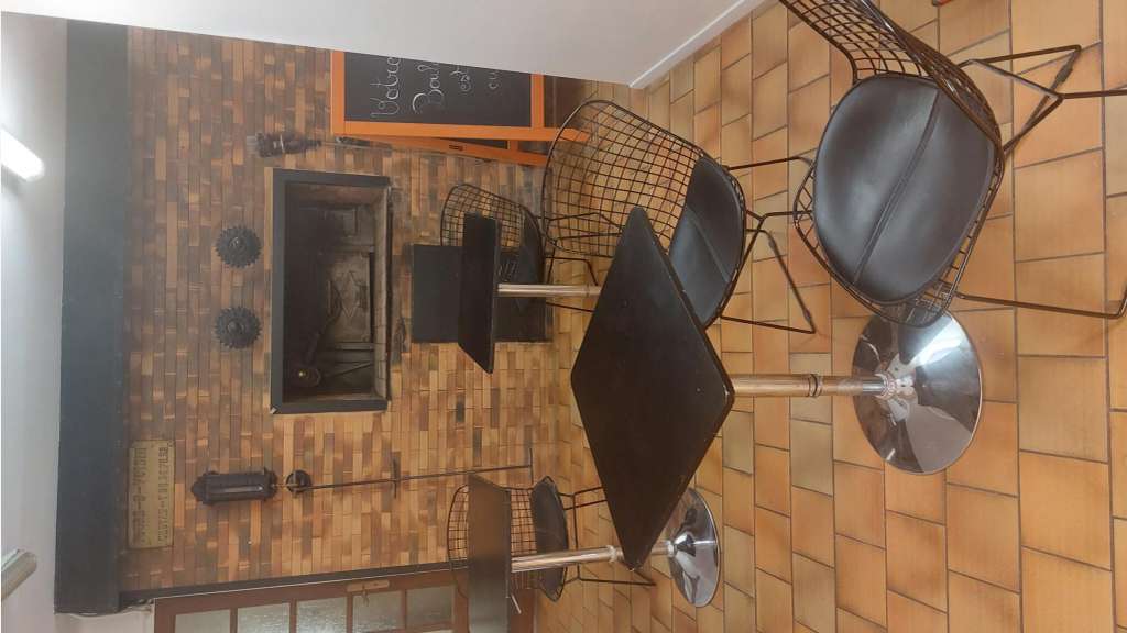 AV boulangerie sur axe fréquenté à Angoulême