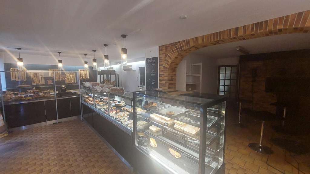 AV boulangerie sur axe fréquenté à Angoulême