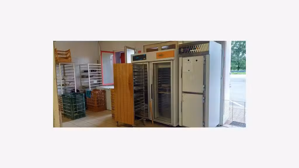 A vendre boulangerie avec les murs village 71