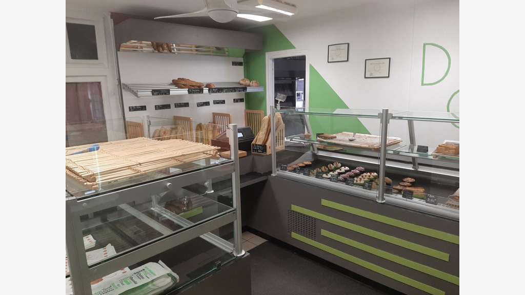Vente boulangerie en coeur du Berry 18