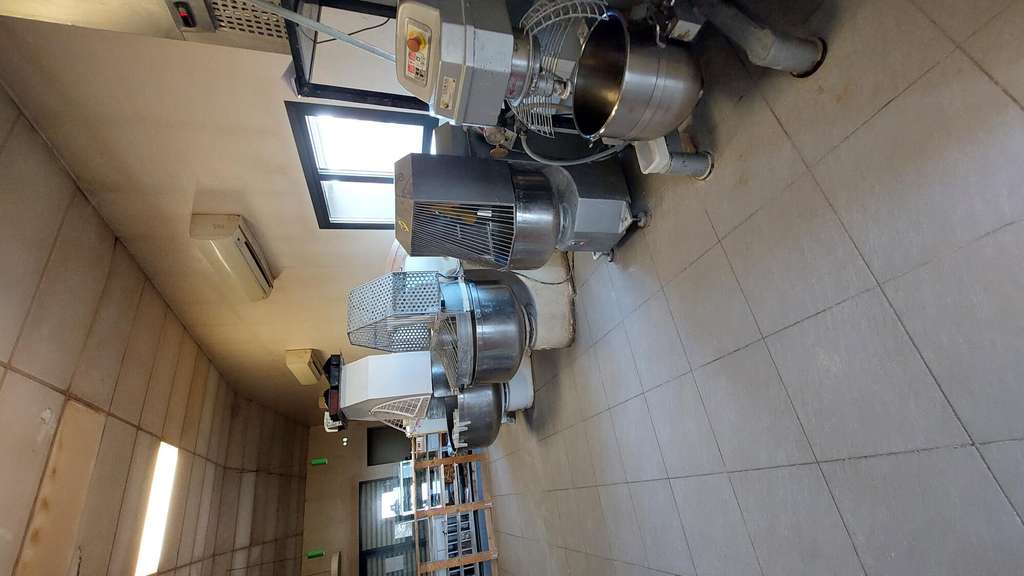 Vente boulangerie bio en centre bourg 20 km de Pau