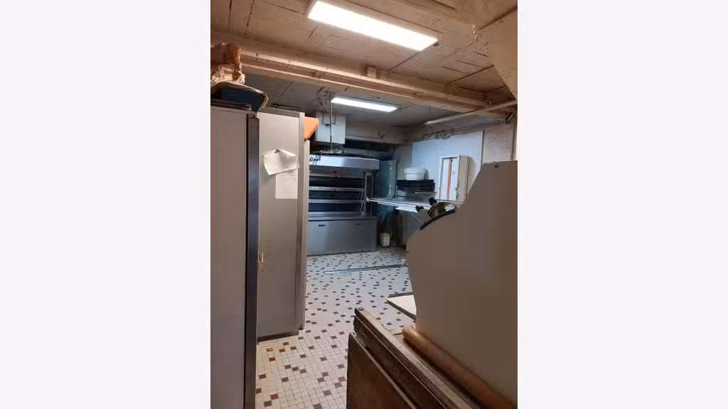Vente boulangerie de bourg sans concurrence 14