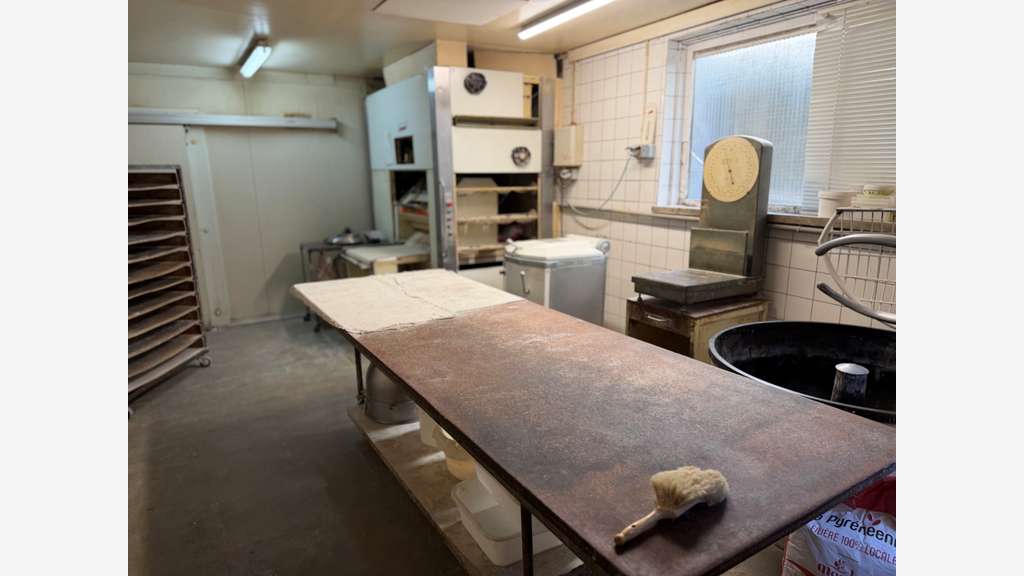 🥖 Vente boulangerie-Pâtisserie village du Gers
