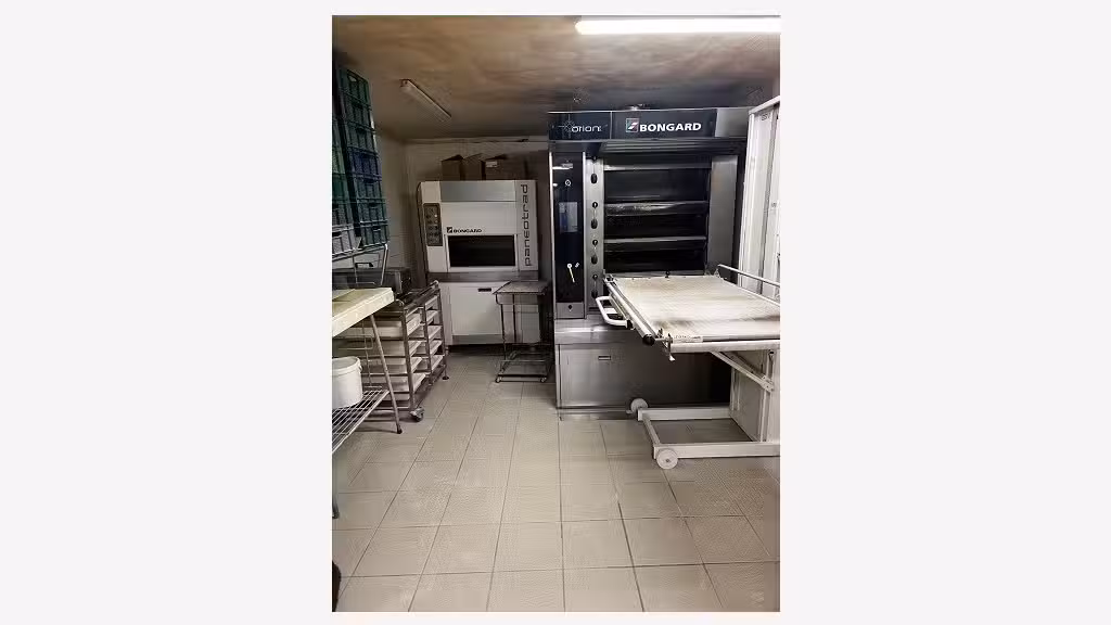 AV boulangerie quartier en essor village de l'Ain