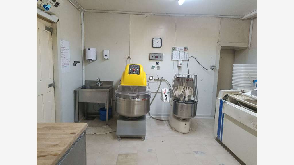 Vente boulangerie pâtisserie village proche d'Albi