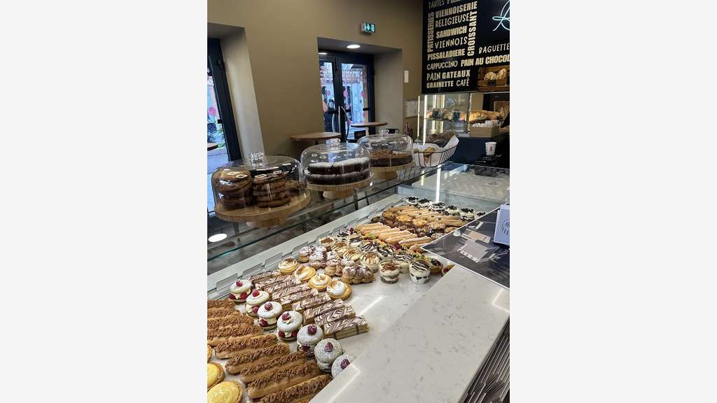 A voir superbe boulangerie sur la Côte d'Azur 06