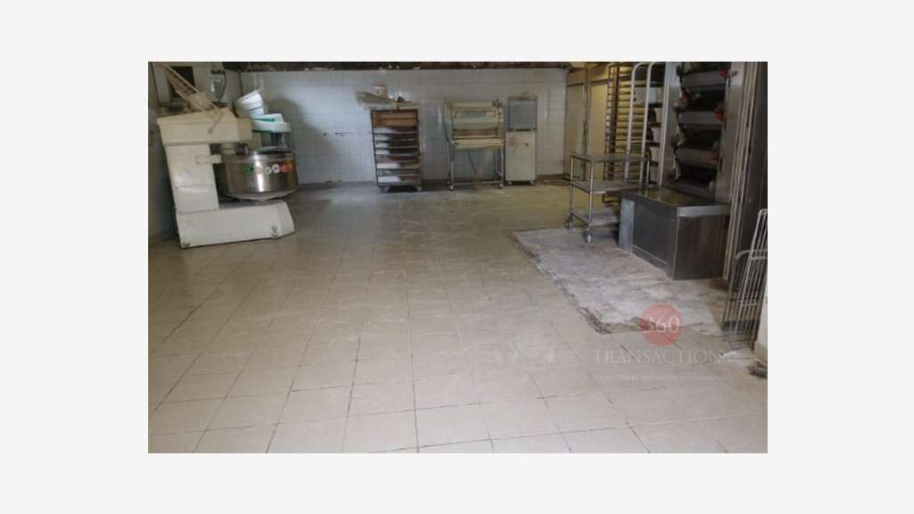 Vente boulangerie pâtisserie Bourideys axe passant