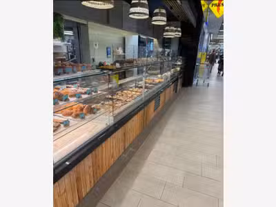 Vente belle boulangerie dans centre commercial 14