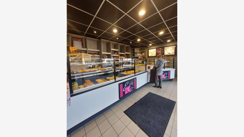 AV belle boulangerie dans une ville dynamique 14