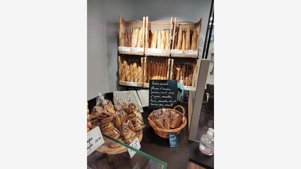 Charente, Jolie boulangerie-pâtisserie à vendre