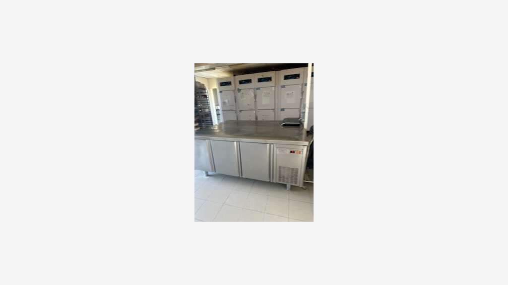 AV boulangerie saisonniere emplacement N°1 dept 17