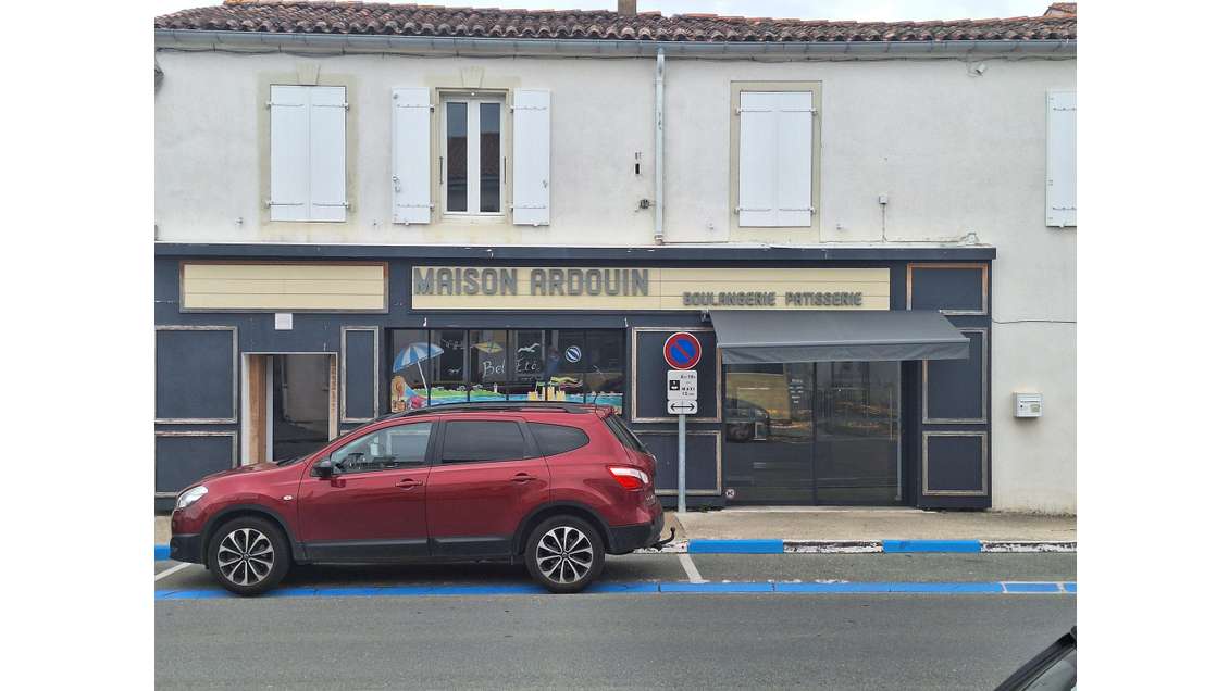 Vente boulangerie sur axe très fréquenté dept 17