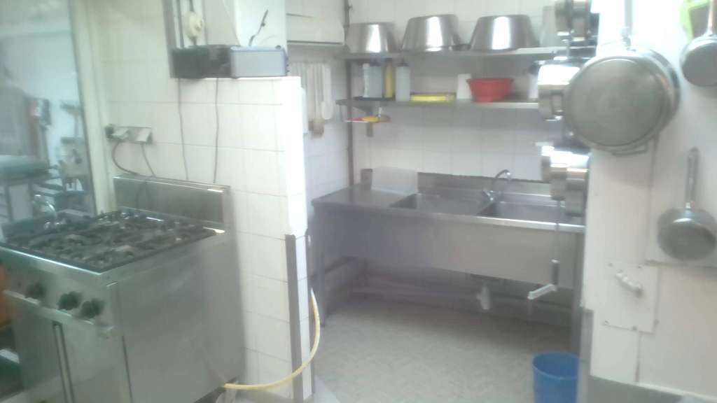 Cède boulangerie emplacement stratégique dept Cher
