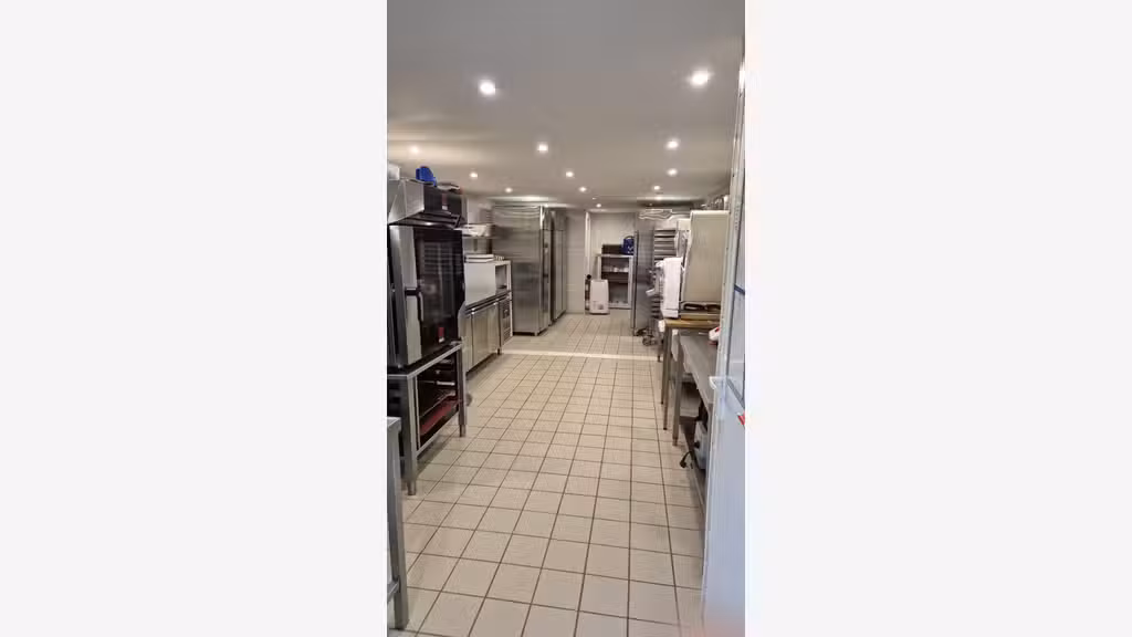 Vente très belle pâtisserie artisanale à Toulouse