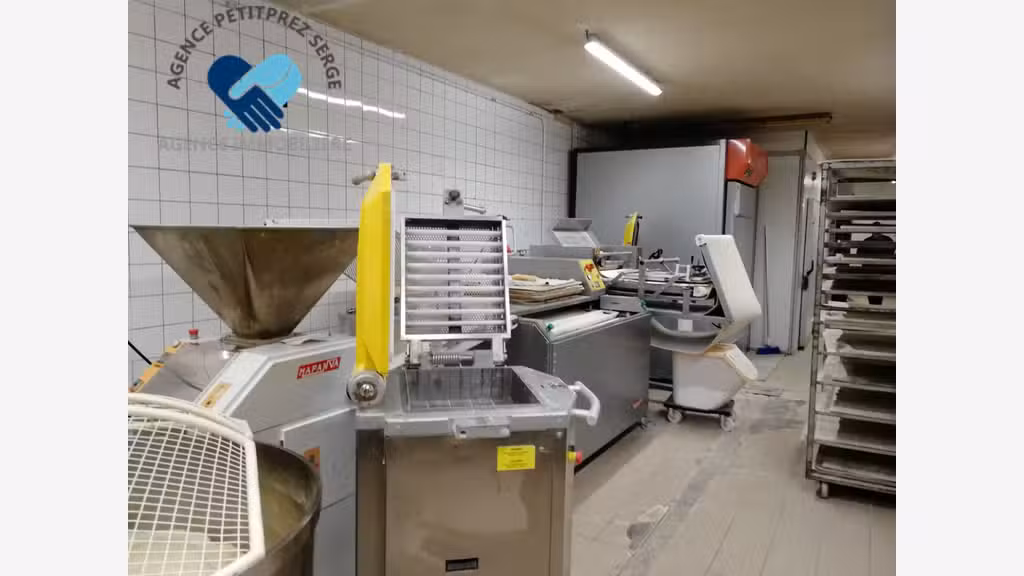 Vente boulangerie pâtisserie à Blaye les Mines