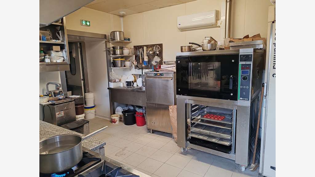 A vendre belle affaire en village de Corrèze