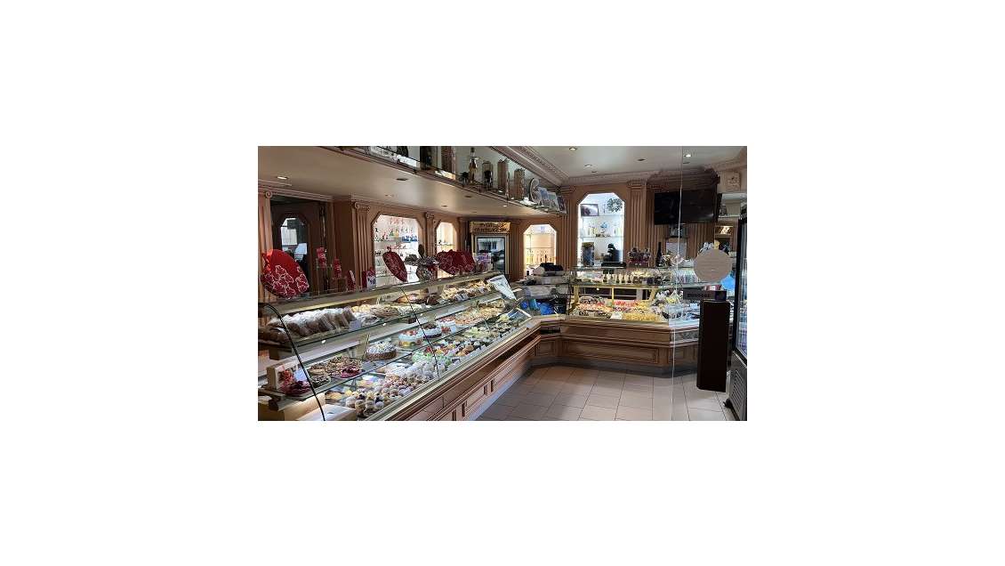 AV pâtisserie centre ville prox mer Corse du Sud