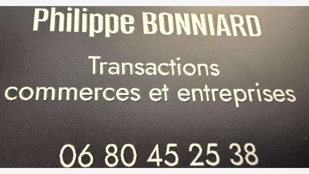 Vente boulangerie pâtisserie snacking à Dinan