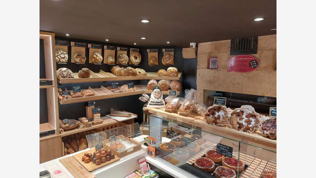 Cède boulangerie très forte rentabilité village 24