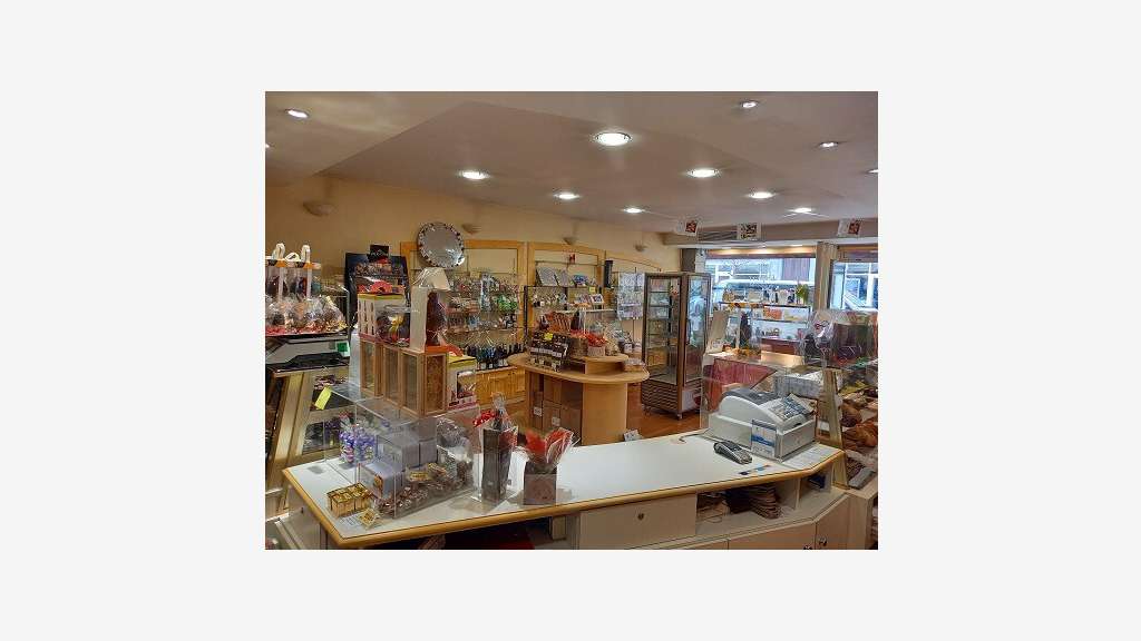 Vente boutique froide en centre ville Valence 26