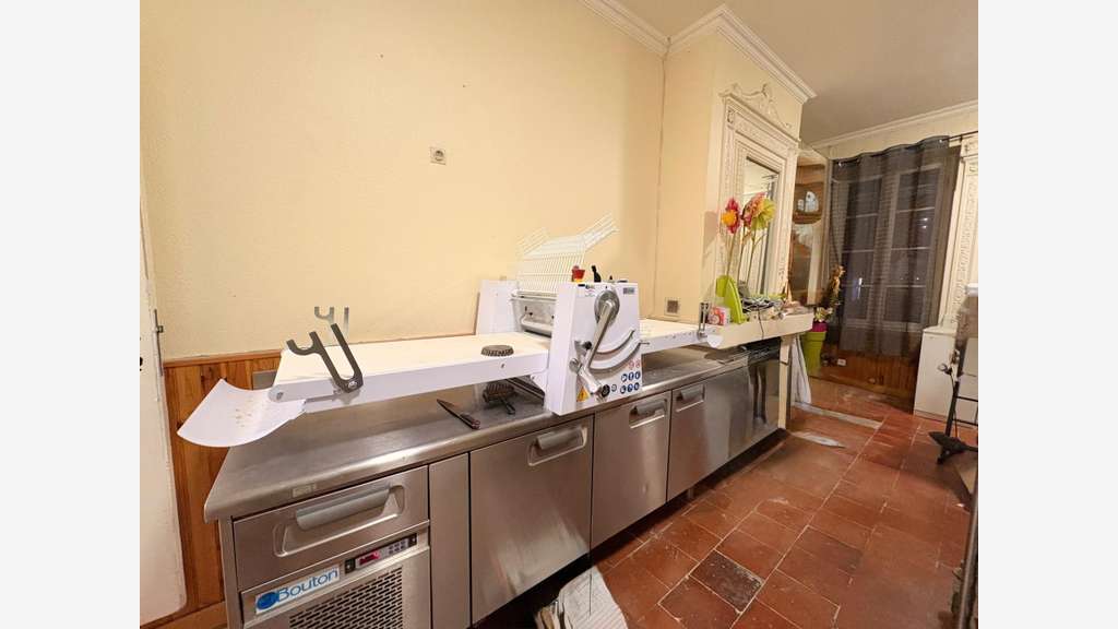 Vente boulangerie pâtisserie de 100m² à Dunes