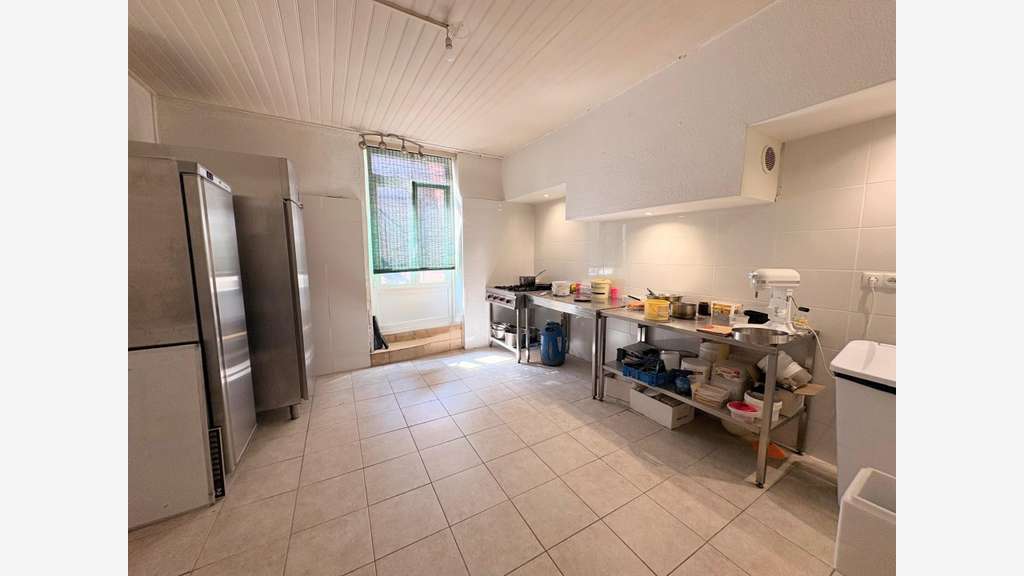 Vente boulangerie pâtisserie de 100m² à Dunes