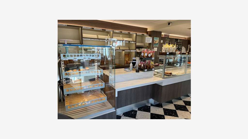 AV magnifique boulangerie aucun travaux à prévoir