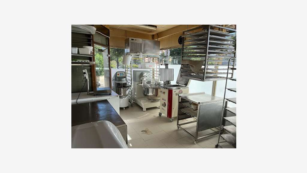 AV magnifique boulangerie aucun travaux à prévoir