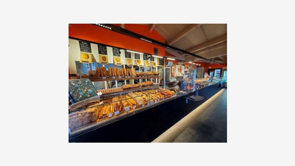 Vente boulangerie avec beaux volumes dans le Gard