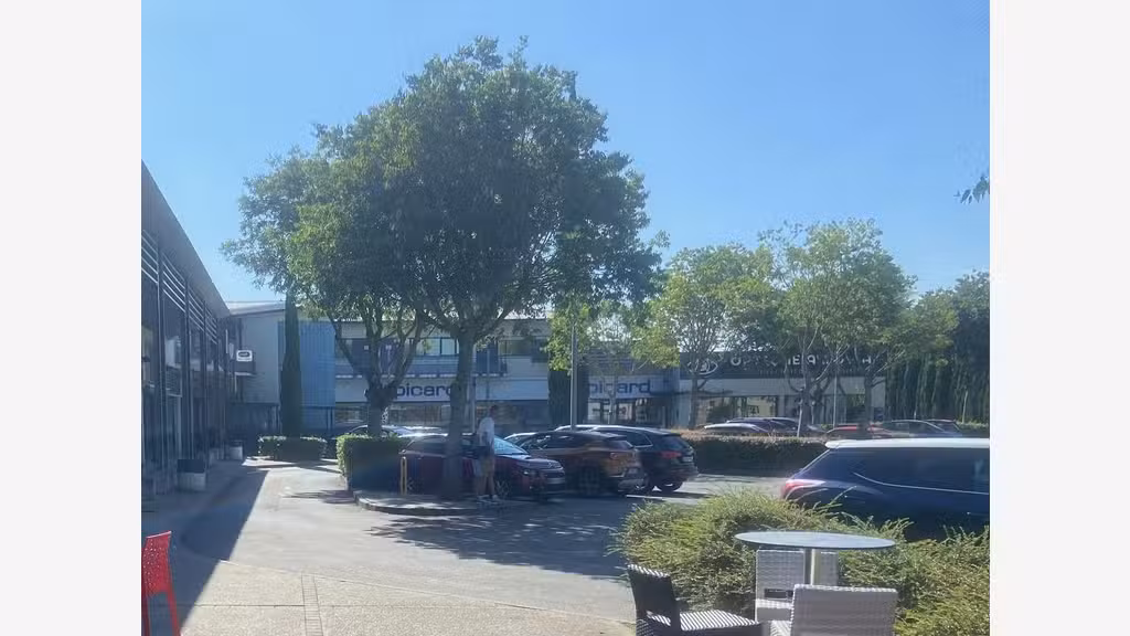 Boulangerie Toulouse avec parking, fort potentiel