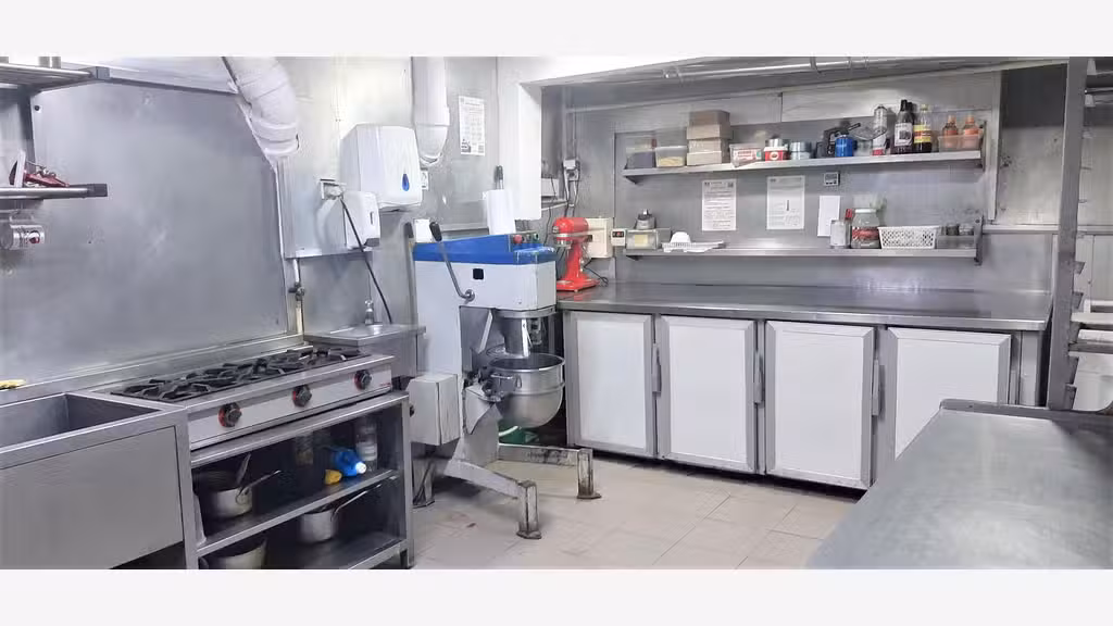 AV boulangerie Nord 92, entre périphérique et A86.
