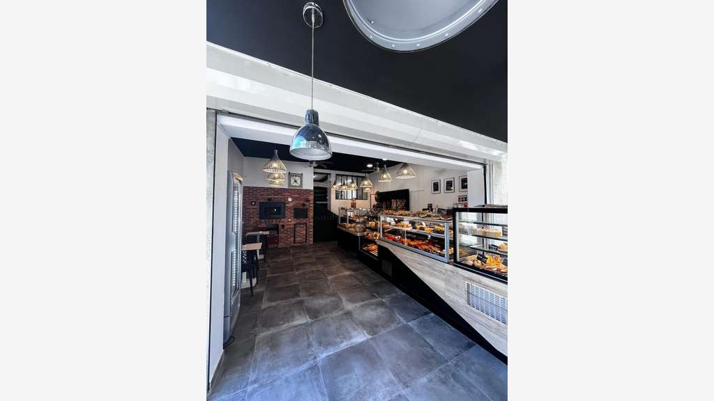 Vente boulangerie récente en centre ville du 34