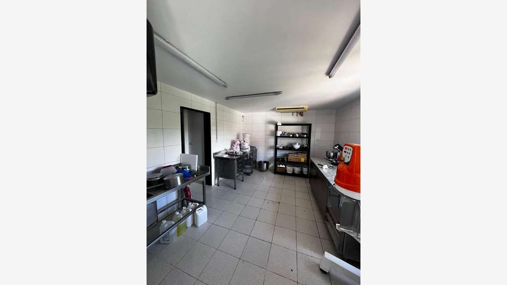 Vente boulangerie récente en centre ville du 34