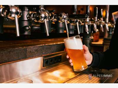 BAR-BRASSERIE LICENCE IV – ANNECY  EMPLACEMENT N°1