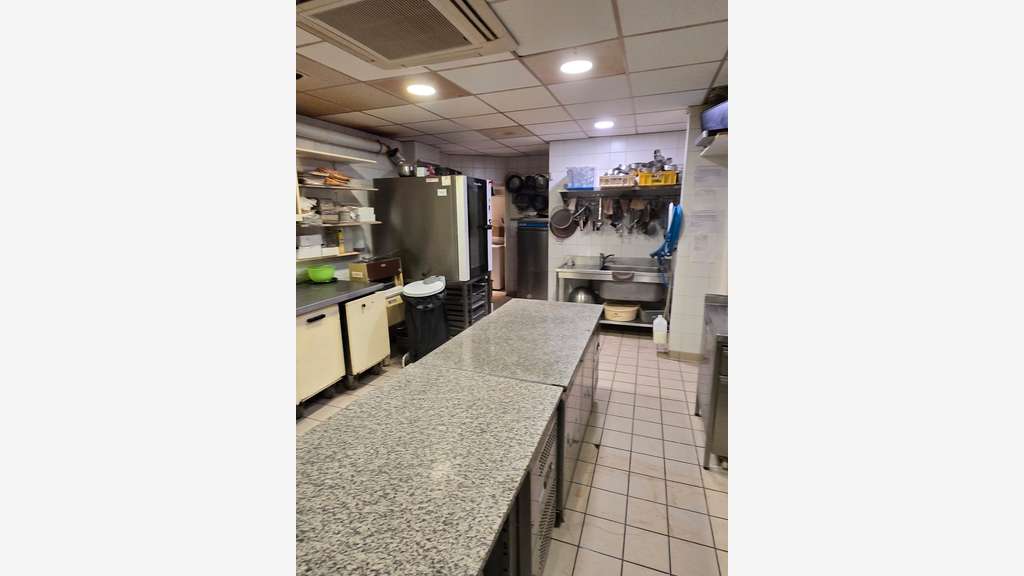 Vente belle boulangerie en village de Touraine