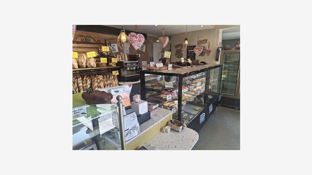 Unique boulangerie dans commune dynamique 38