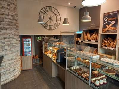 AV boulangerie super emplacement proche marché 38