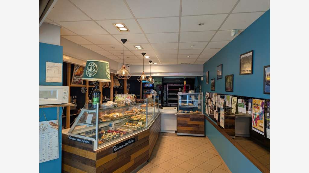 AV boulangerie pâtisserie salon thé en annexe 38