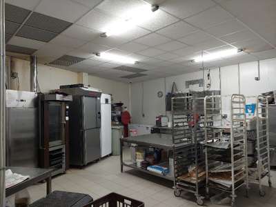 Vente superbe création en centre commercial Jura