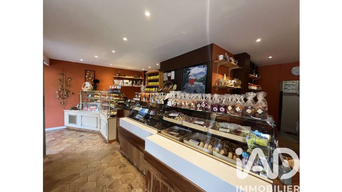 Vente boulangerie patisserie à La Bourboule